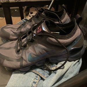Vapormax Size 12 Throwback Future editionNo box